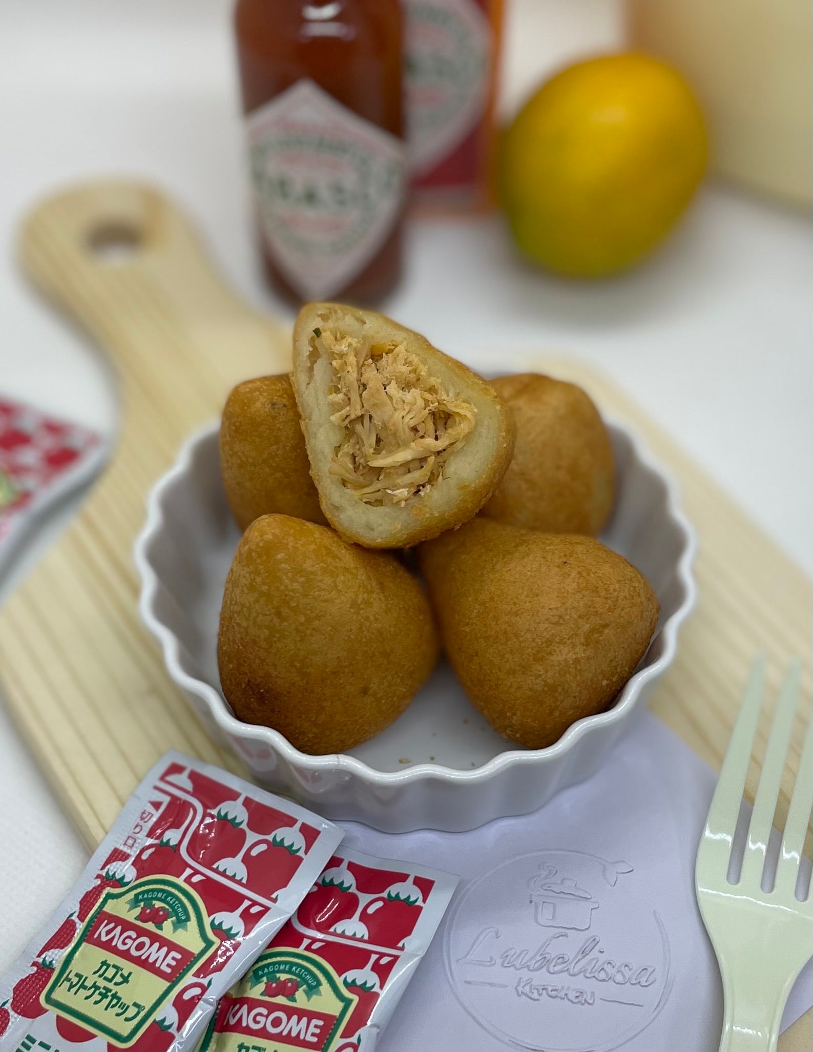 Coxinha de frango 25g (s/fritar)